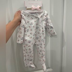 NWT Shabby Chic 3-6m Girl Sleeper Onsie